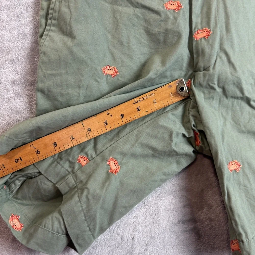 J. McLaughlin Mens Sage Green Embroidered Crab Chino Shorts 100% Cotton Size 35